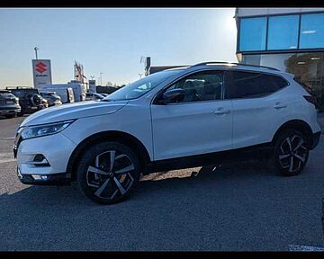 Nissan Qashqai 2&ordf; serie Qashqai 1.5 dCi Tekna white