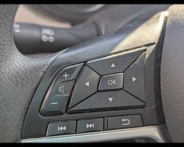 Nissan Micra 5&ordf; serie Micra IG-T 92 5 porte Acenta white