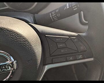 Nissan Micra 5&ordf; serie Micra IG-T 92 5 porte Acenta white