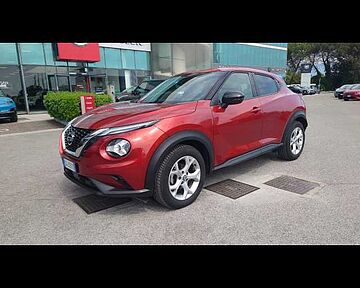 Nissan Juke 2&ordf; serie Juke 1.0 DIG-T 117 CV N-Connecta red
