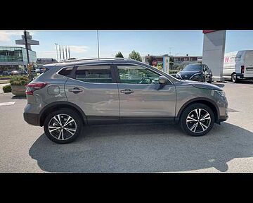 Nissan Qashqai 2&ordf; serie Qashqai 1.3 DIG-T 140 CV N-Connecta grey