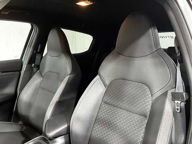 Nissan Juke 1.6 hev Tekna