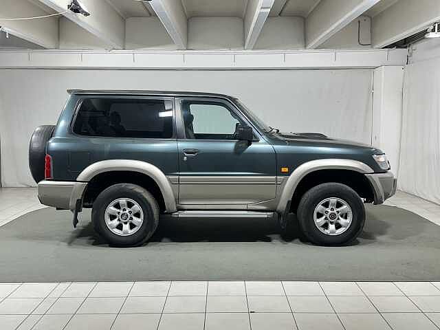 Nissan Patrol GR 3.0 TD Di 3 porte Comfort Hard Top