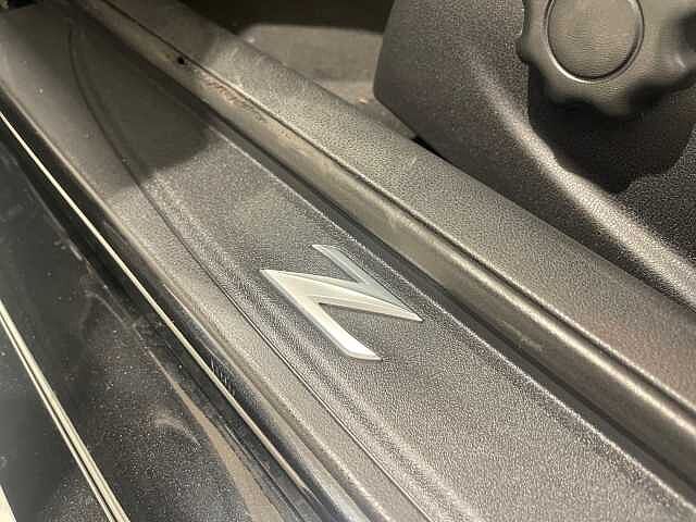 Nissan 370Z Roadster 3.7 V6 Lev 2