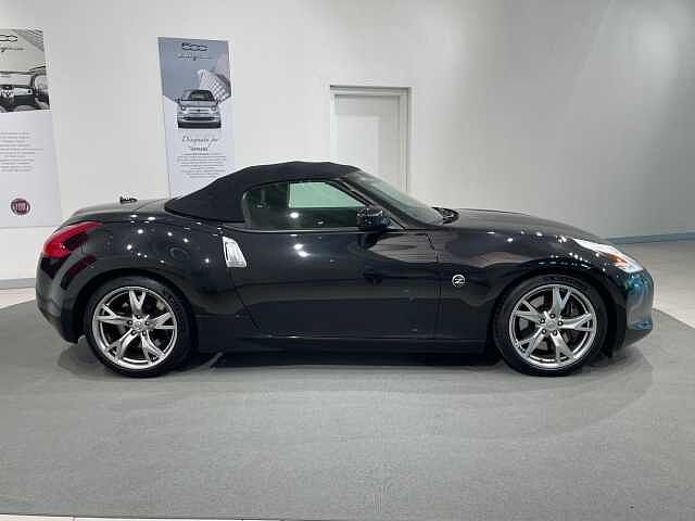 Nissan 370Z Roadster 3.7 V6 Lev 2