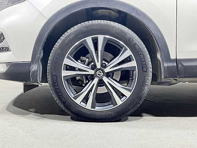 Nissan Qashqai 1.3 DIG-T 140 CV N-Connecta