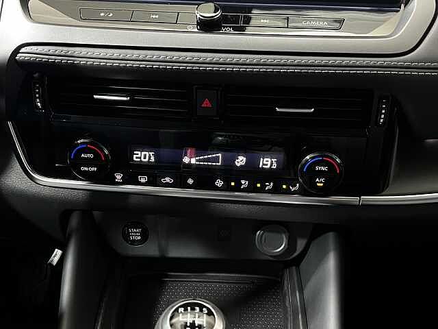 Nissan Qashqai MHEV 140 CV N-Connecta