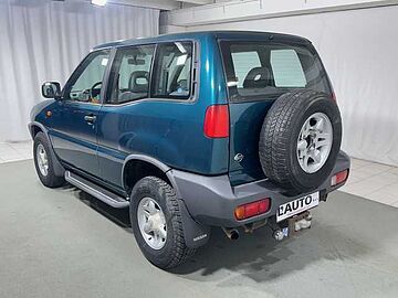 Nissan Terrano II 2.7 turbodiesel 3 porte SE Verde