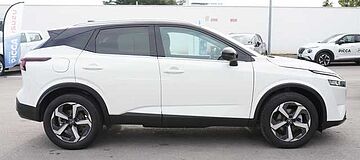 Nissan Qashqai III 2021 QASHQAI N-CONNECTA 2WD 1.3MHEV 140CV white