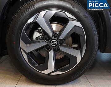 Nissan Qashqai III 2021 QASHQAI N-CONNECTA 2WD 1.3MHEV 140CV black