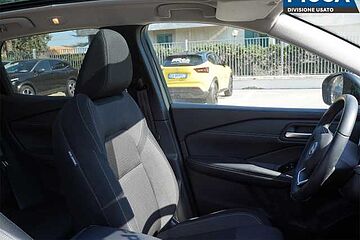 Nissan Qashqai III 2021 QASHQAI N-CONNECTA 2WD 1.3MHEV 140CV white