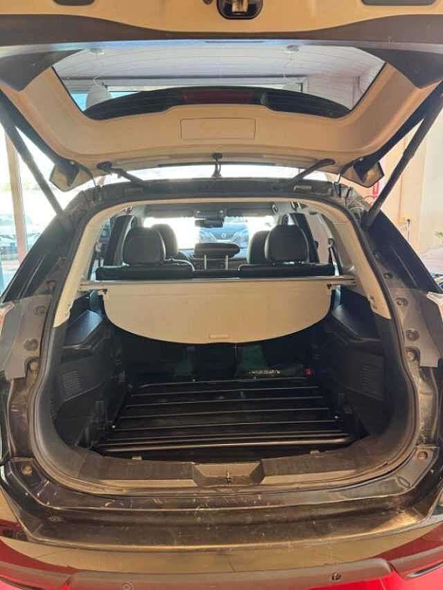 Nissan X-Trail 1.6 dCi 4WD Tekna AUTOCARRO