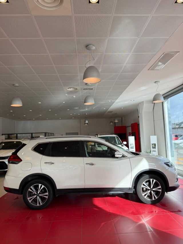 Nissan X-Trail dCi 150 2WD N-Connecta