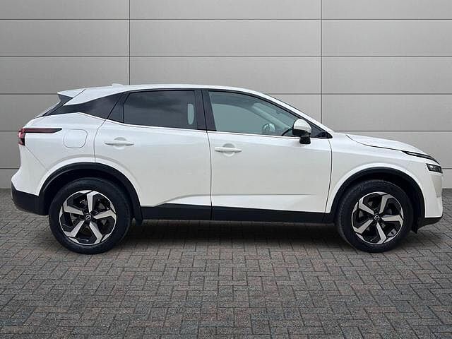 Nissan Qashqai MHEV 140 CV N-Connecta
