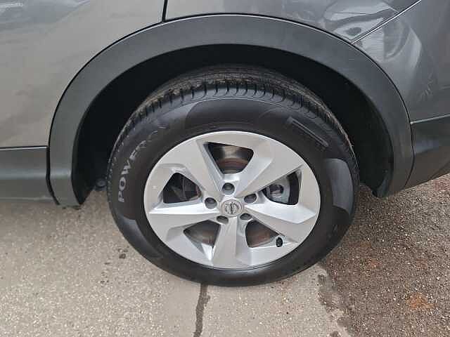 Nissan Qashqai 1.3 DIG-T 140 CV Acenta