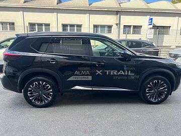 Nissan X-Trail Mild Hybrid 2WD 5 posti Tekna Nero
