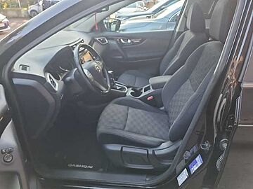 Nissan Qashqai 1.6 dCi 2WD N-Connecta Nero
