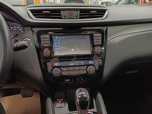 Nissan Qashqai 1.2 DIG T 115cv N Connecta 2WD Xtronic