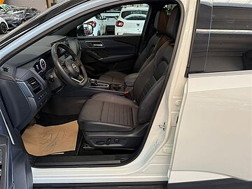 Nissan Qashqai 1.3 Mild Hybrid 158cv Tekna 2WD Xtronic Bianco