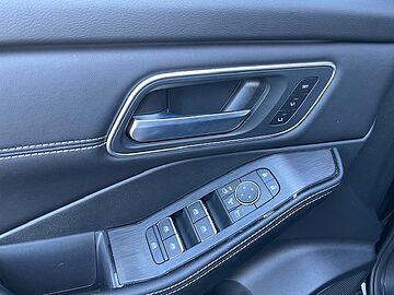 Nissan X-Trail 4&ordf; serie Mild Hybrid 2WD 5 posti Tekna NERO METALLIZZATO