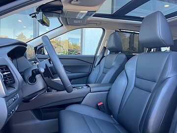 Nissan X-Trail 4&ordf; serie Mild Hybrid 2WD 5 posti Tekna NERO METALLIZZATO