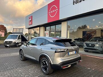 Nissan Qashqai 3ª serie MHEV 158 CV Xtronic N-Connecta ARGENTO