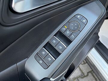 Nissan Qashqai 3&ordf; serie MHEV 158 CV Xtronic N-Connecta BIANCO PERLATO