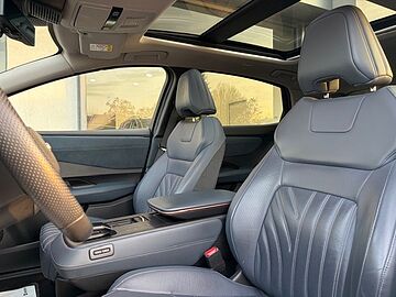 Nissan Ariya 87 kWh 4WD Evolve AKATZUKI COPPER