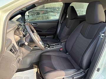 Nissan Leaf 2&ordf; serie N-Connecta 40 kWh GRIGIO