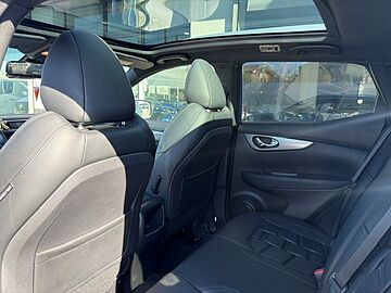 Nissan Qashqai 2&ordf; serie 1.3 DIG-T 160 CV DCT Tekna+ MAGNETIC BLU