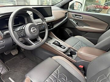 Nissan Qashqai AZIENDALE e-Power Tekna FUJI SUNSET RED