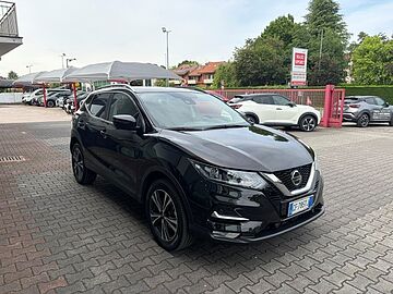 Nissan Qashqai 2&ordf; serie 1.3 DIG-T 140 CV N-Connecta NERO METALLIZZATO