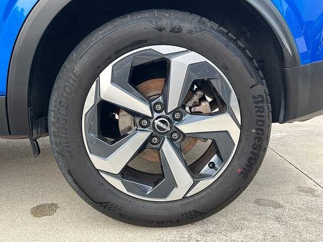 Nissan Qashqai N-CONNECTA MHYB 140CV