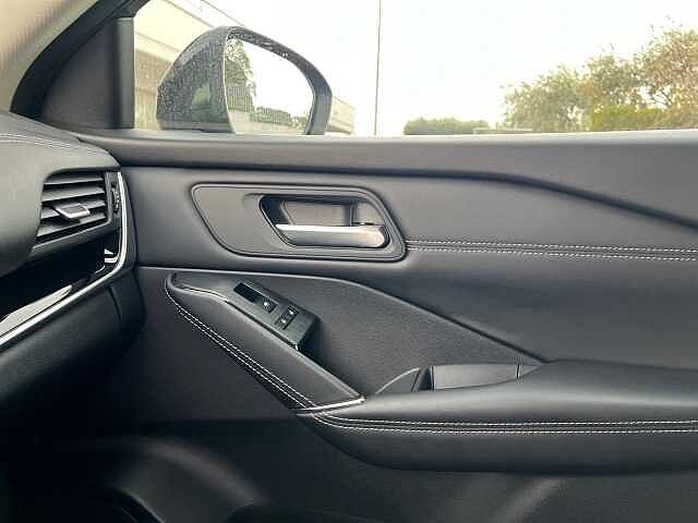 Nissan Qashqai N-CONNECTA MHYB 140CV