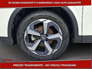 Nissan Qashqai 1.3 mhev N-Connecta 2wd 140cv Bianco