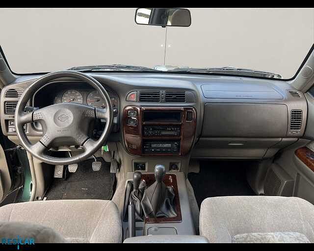 Nissan Patrol GR II 1998 Patrol GR SW 3.0 td-di Luxury FL
