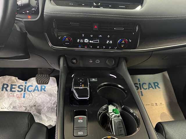 Nissan X-Trail IV 2022 X-Trail 1.5 e-power Tekna e-4orce 4wd auto