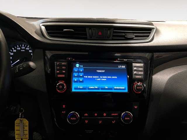 Nissan Qashqai II 2017 qashqai 1.5 dci N-Connecta 110cv