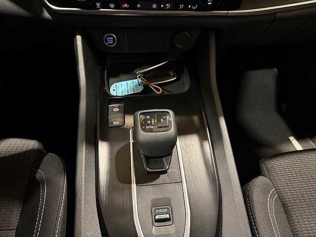 Nissan Qashqai III 2021 Qashqai 1.3 mhev Business 2wd 158cv xtronic