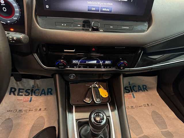 Nissan Qashqai III 2021 Qashqai 1.3 mhev N-Connecta 2wd 140cv