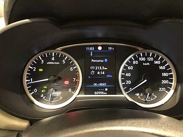 Nissan Micra V 2017 Micra 1.0 ig-t Eco Acenta Gpl white