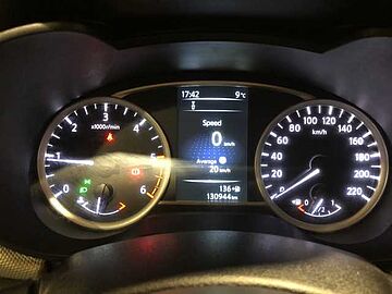 Nissan Micra V 2017 micra 1.5 dci N-Connecta 90cv grey