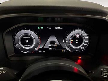 Nissan Qashqai III 2024 Qashqai 1.3 mhev N-Connecta 2wd 158cv xtronic black