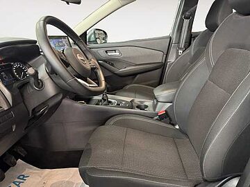 Nissan Qashqai III 2024 Qashqai 1.3 mhev Acenta 2wd 140cv grey