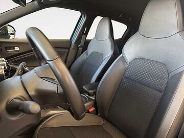 Nissan Juke II 2020 Juke 1.6 hev N-Connecta blue