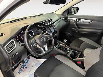 Nissan Qashqai II 2017 qashqai 1.5 dci N-Connecta 115cv white