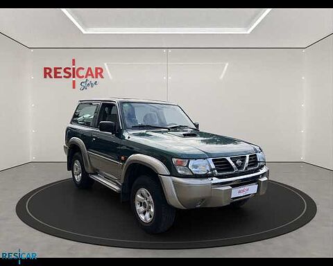 Nissan Patrol GR II 1998 Patrol GR SW 3.0 td-di Luxury FL green