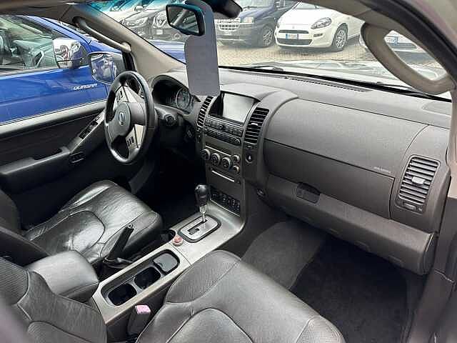 Nissan Pathfinder 2.5 LE Auto 2625L775K9