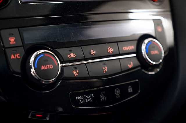 Nissan Qashqai 1.5 dCi 110cv N-Connecta 2WD N-Connecta dCi 110