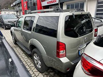 Nissan Pathfinder 2.5 LE Auto 2625L775K9 Grigio